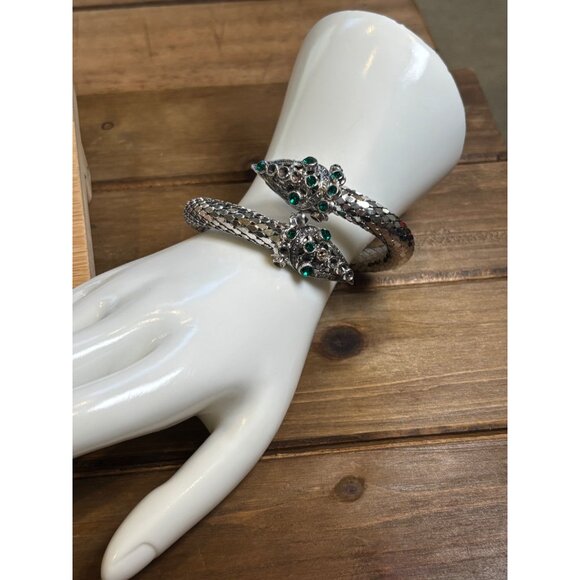 Silver Cobra Head Bracelet With Green Gem Accents & Hinged Design **missing ston - Picture 3 of 10